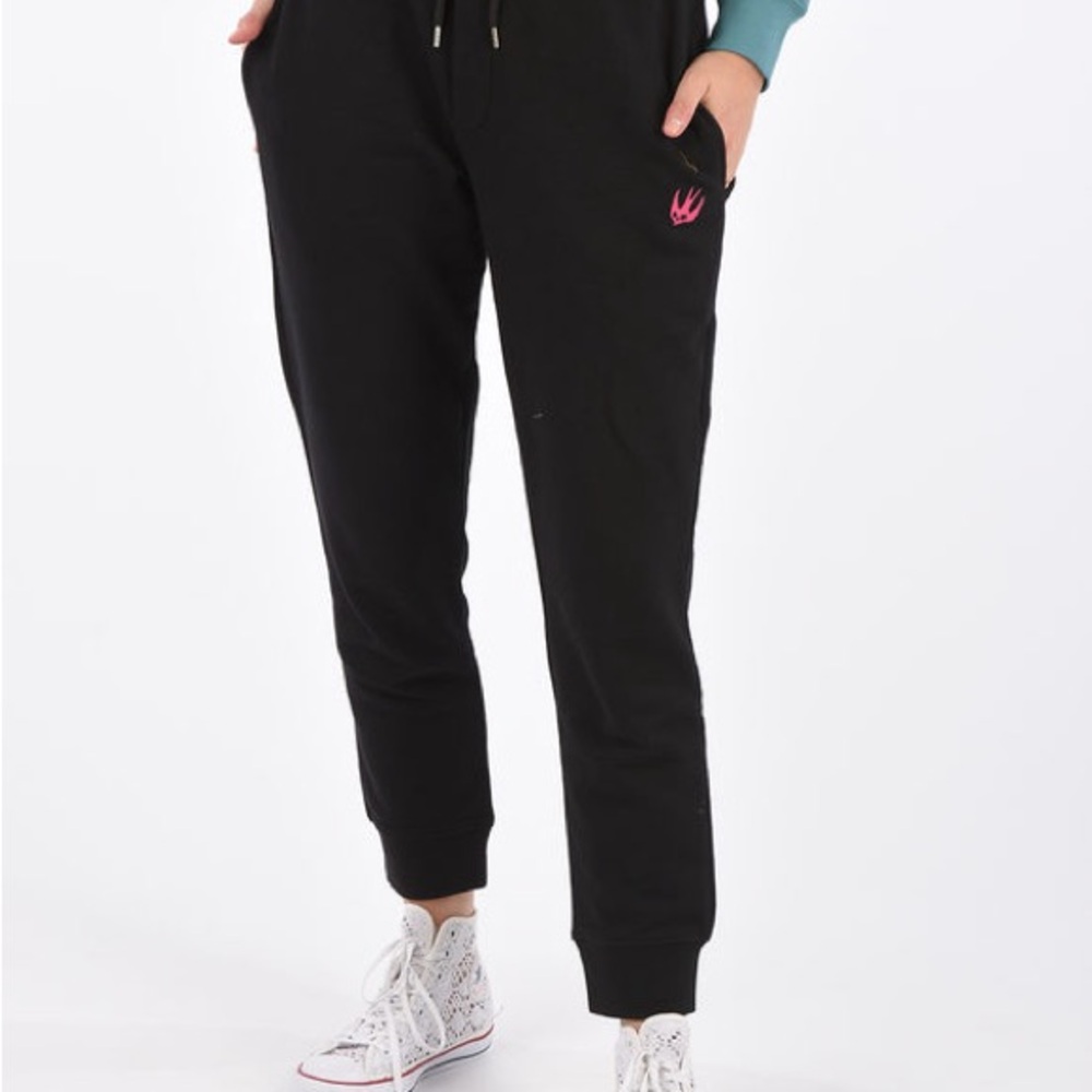 McQ By Alexander McQueen Pink Swallow Bird Black Sweatpants SzL